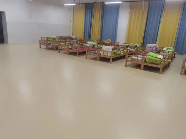 幼儿园塑胶地板